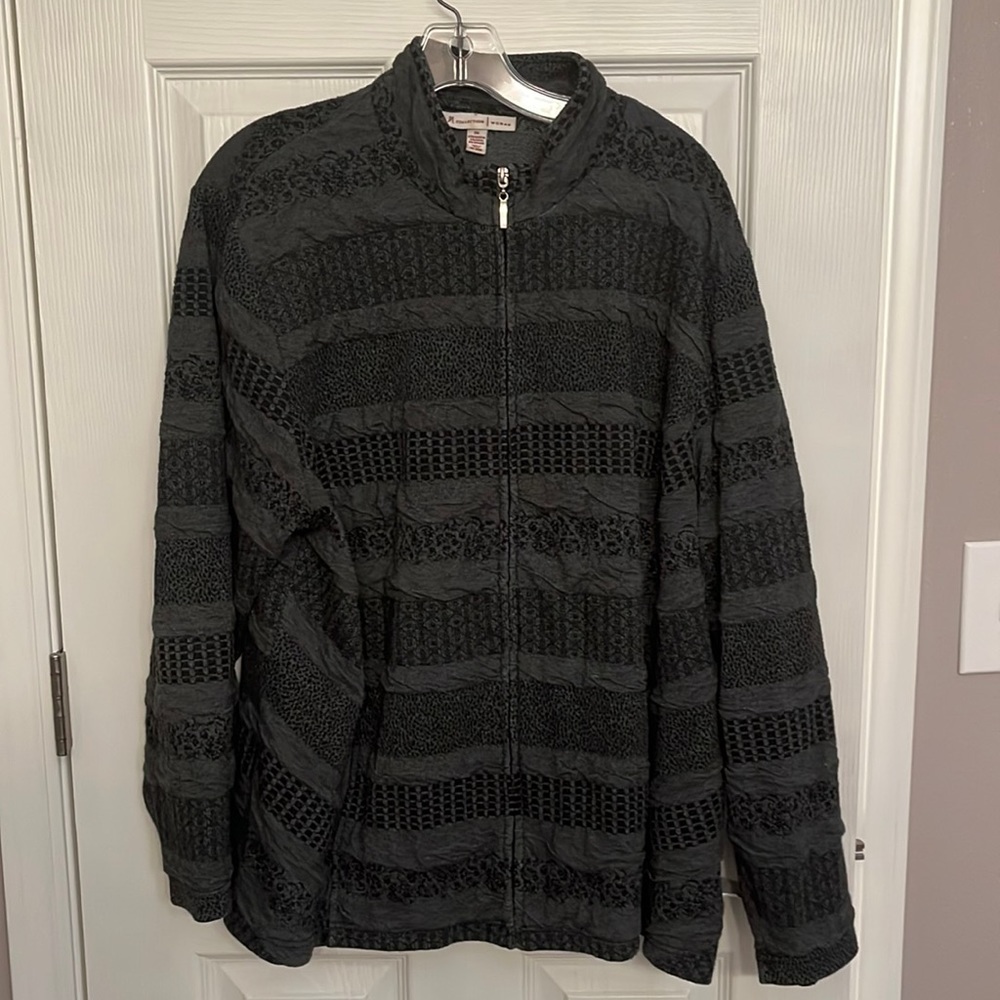 M Collection women sweatshirt. 3X - Picture 1 of 5
